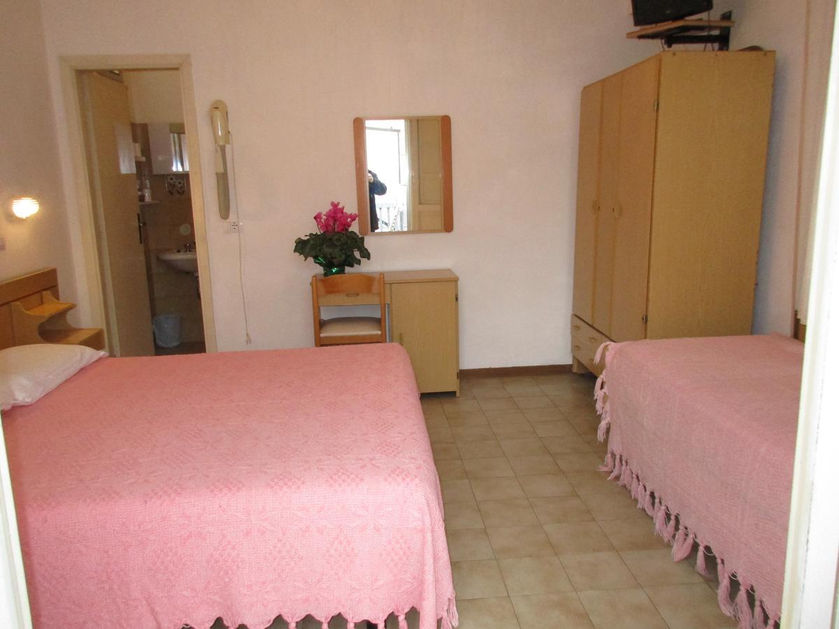 Hotel Pensione Ornella Cesenatico Εξωτερικό φωτογραφία